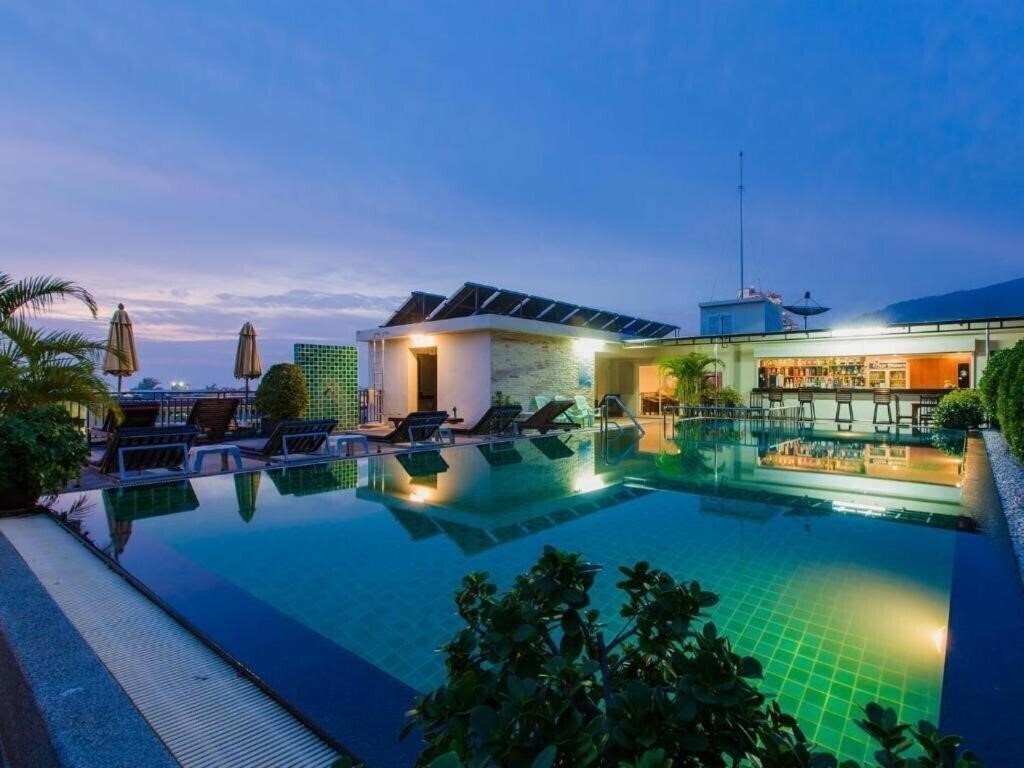Зображення Azure Phuket Hotel 3*