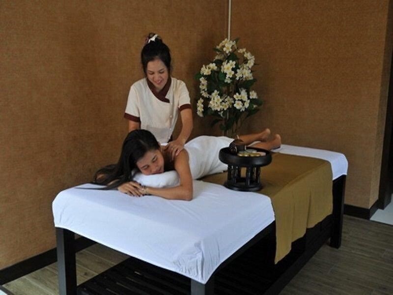 Вид Pgs Hotels Patong (ex. PGS Hotels Kris Hotel & Spa, Resort Patong Beach) 3*