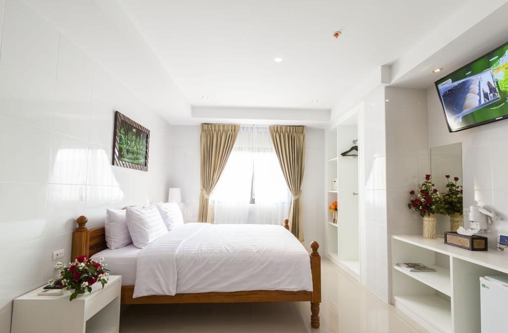 Фото Patong Dynasty Hotel 3*