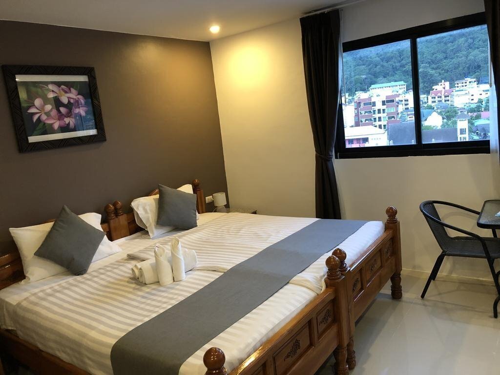 Территория Patong Dynasty Hotel 3*