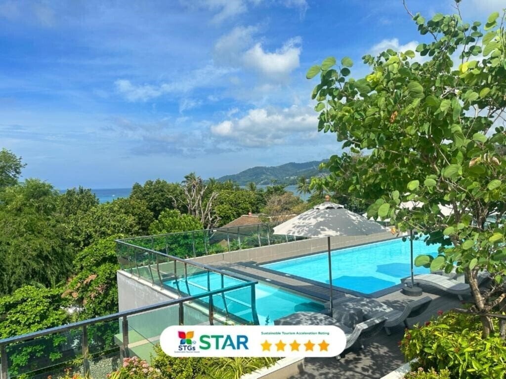 Вид Araya Patong Beach Hotel 4*