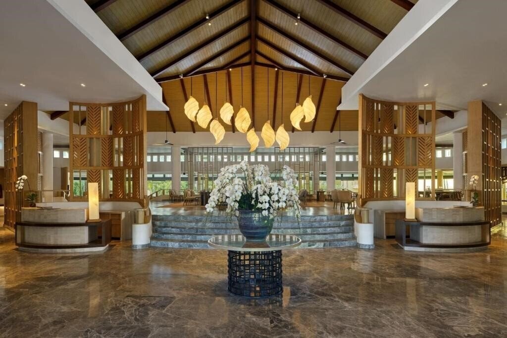 Панорама Phuket Marriott Resort & SPA Merlin Beach 5*