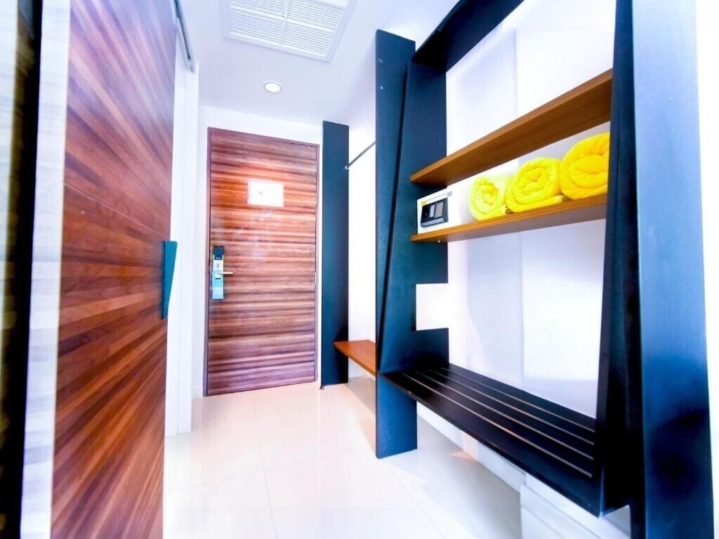Панорама Phoenix Grand Hotel 3*