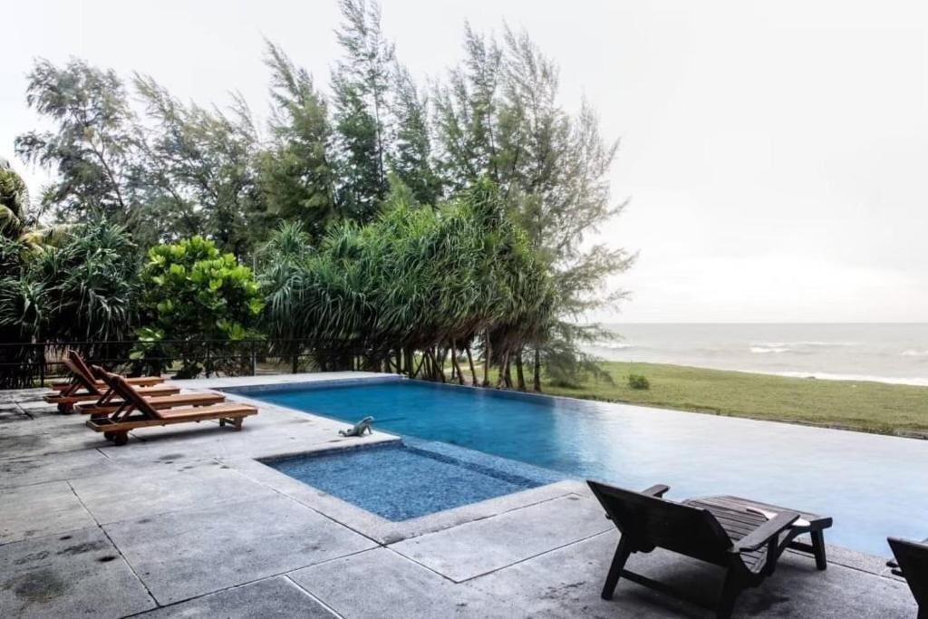 Вид Black Pearl Phuket 2*