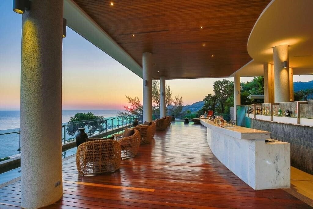 Апартаменти Wyndham Grand Phuket Kalim Bay 5*