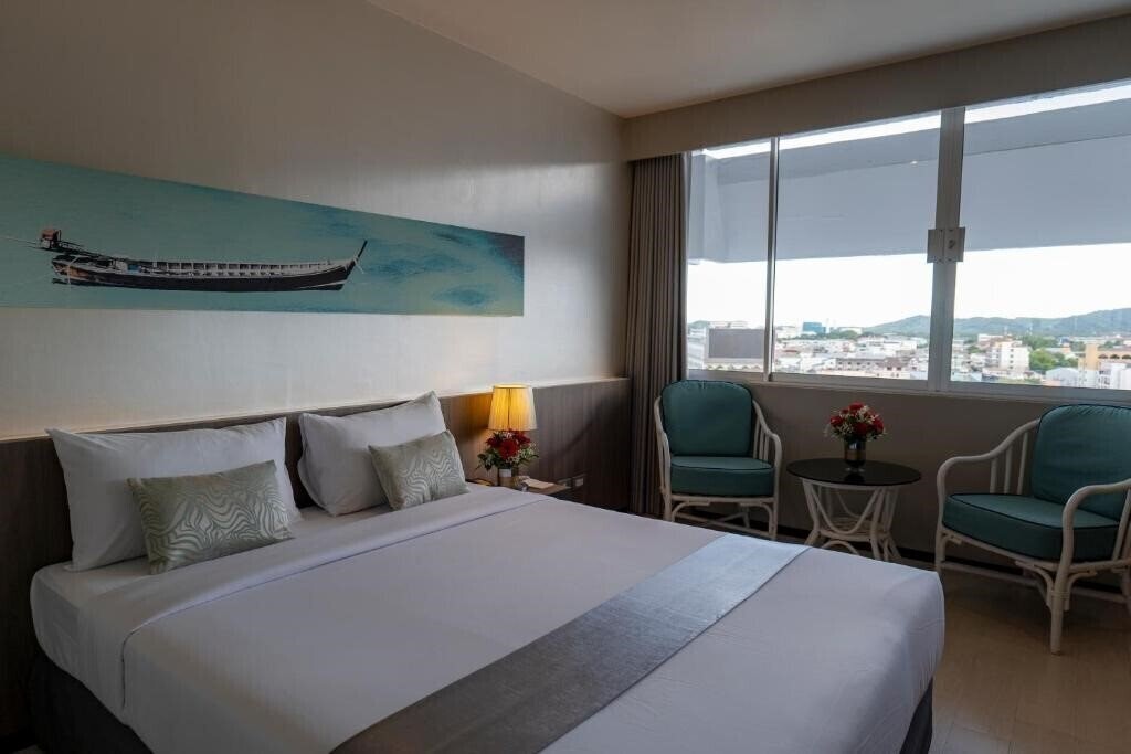 Апартаменты Pearl Hotel Phuket Town 4*