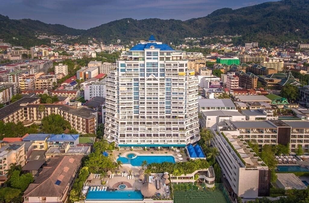 Территория The Andaman Beach Suites Hotel 4*
