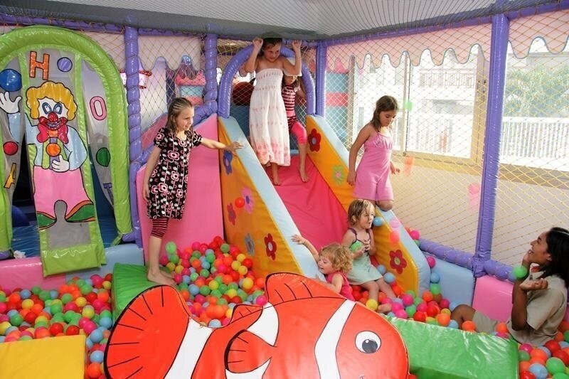 Панорама Talay Karon Beach Resort 3*