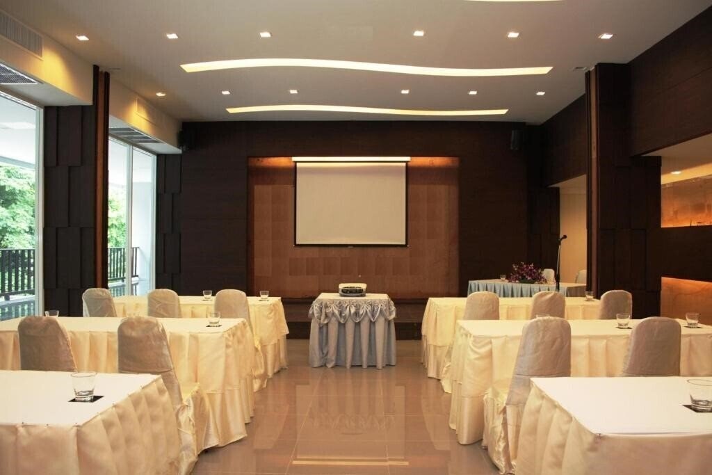 Апартаменты Casa Del M Patong Kharkiv Crew 4*