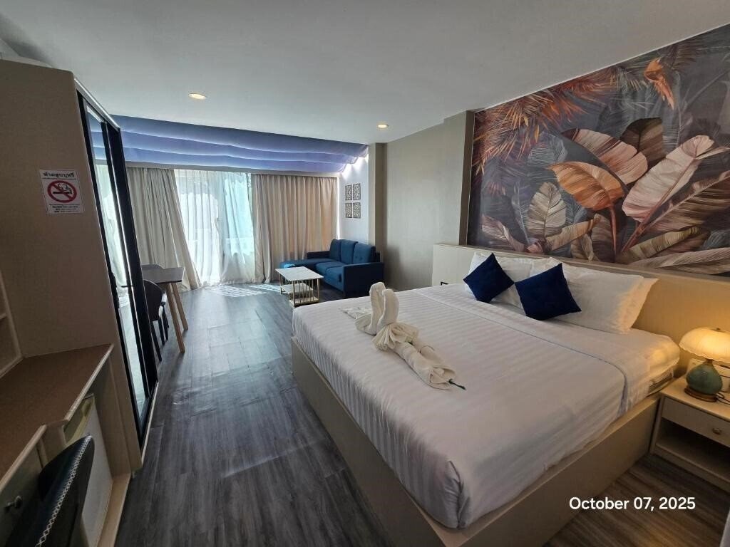 Панорама Modern Living Hotel 3*