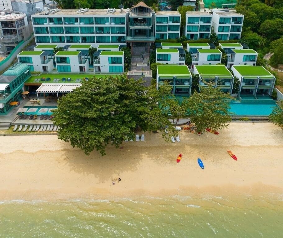 Отель My Beach Resort Phuket 5*