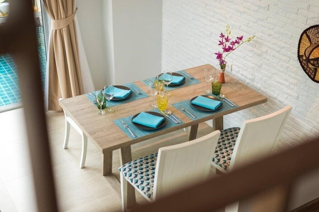 Панорама Villa Sonata Phuket 4*