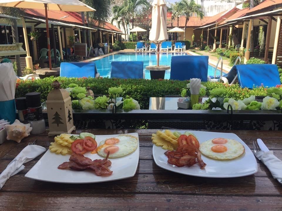 Готель Ricos Bungalows 3*