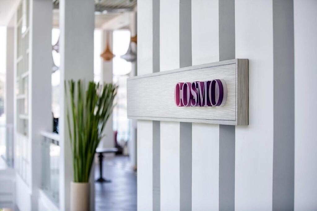 Територія At Nai Harn Boutique 3*