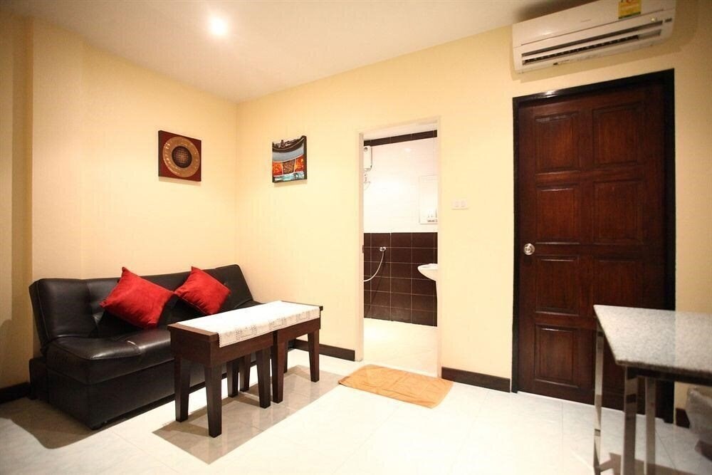 Вид Baan Tawan Apartment 2*