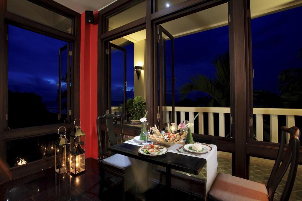 Панорама Aquamarine Resort & Villa 4*