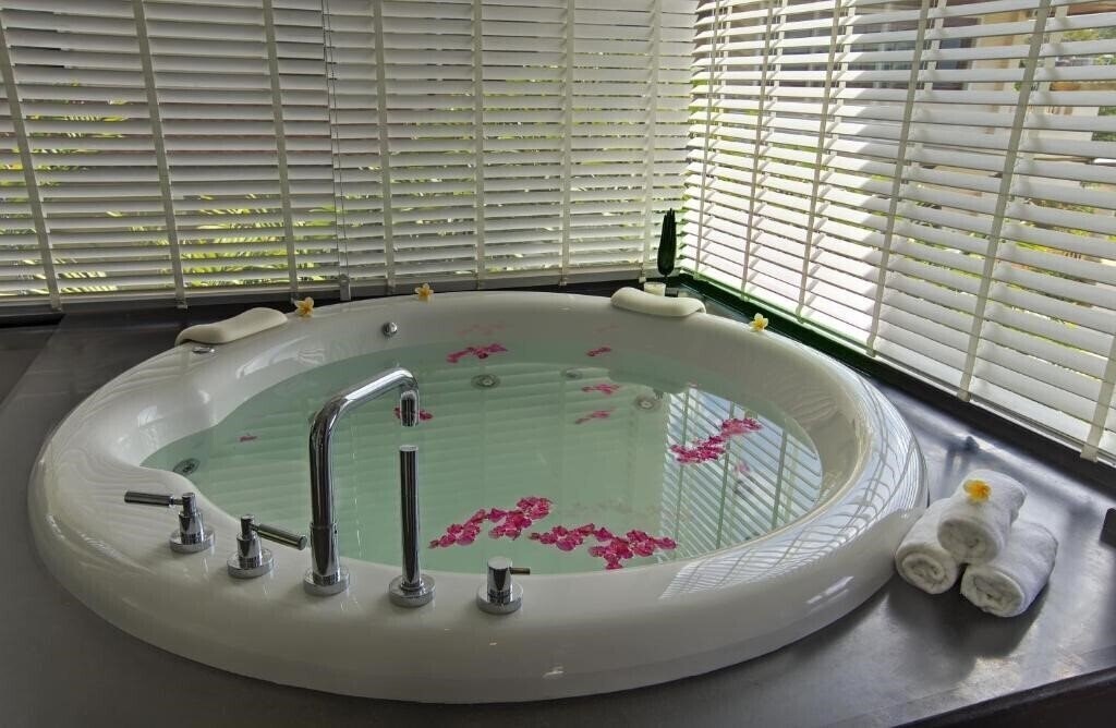 Территория Cape Panwa 5*