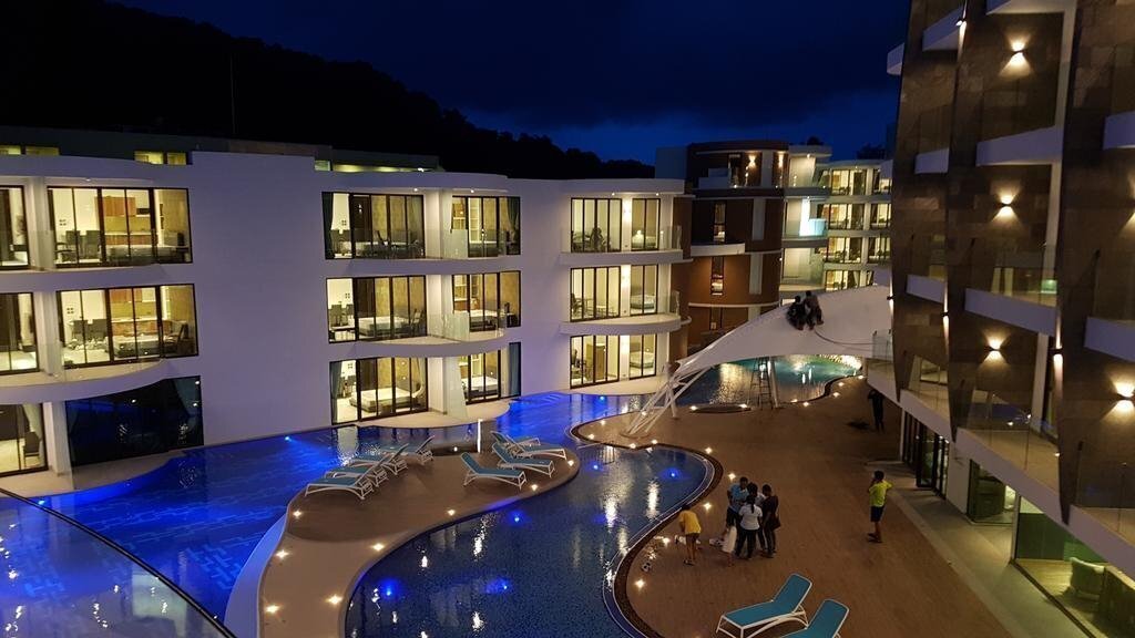Панорама Lets Phuket Twin Sands Resort & Spa 4*