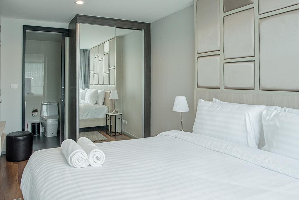 Вид 6th Avenue Surin 4*