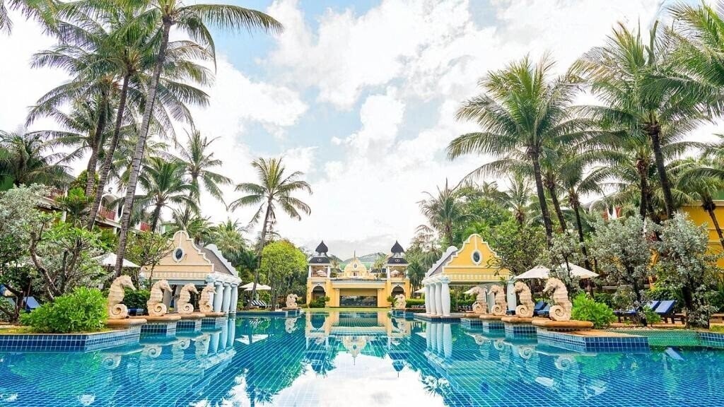 Вид Phuket Graceland Resort & SPA 4*