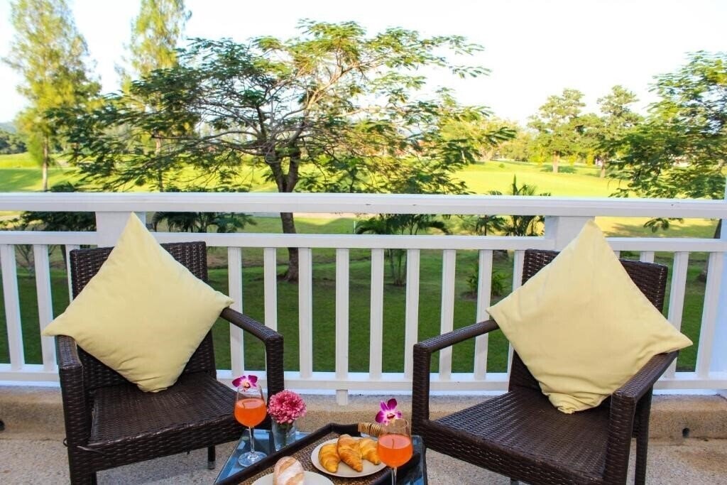 Апартаменты The Allamanda 4*