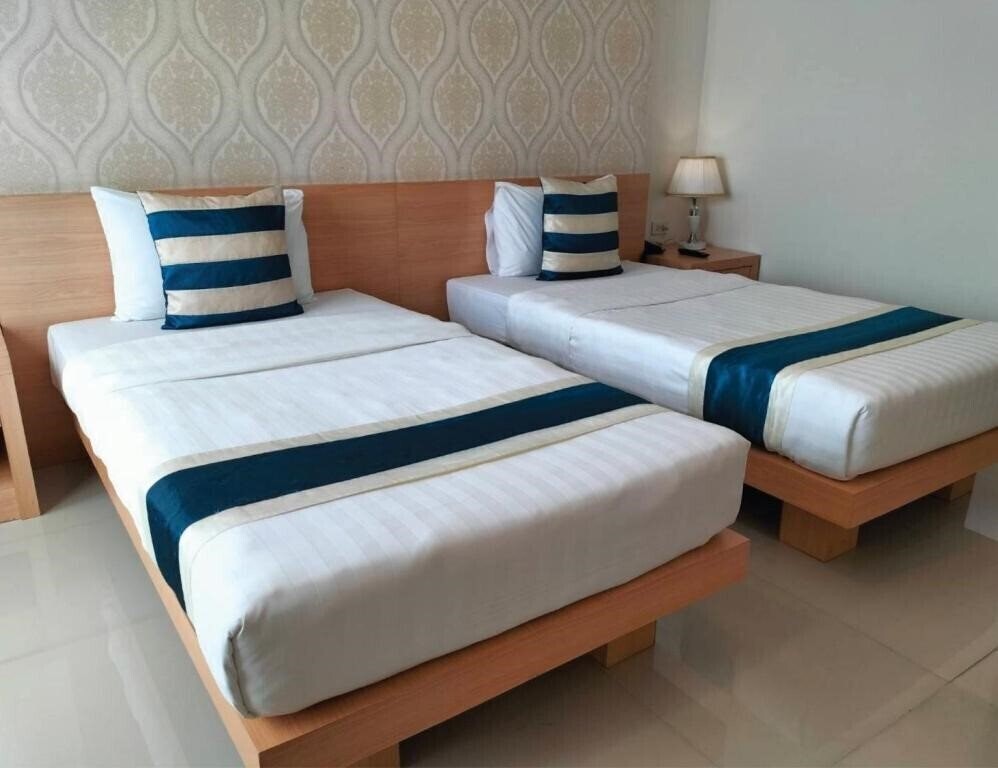 Апартаменты Icheck Inn Central Patong 3*