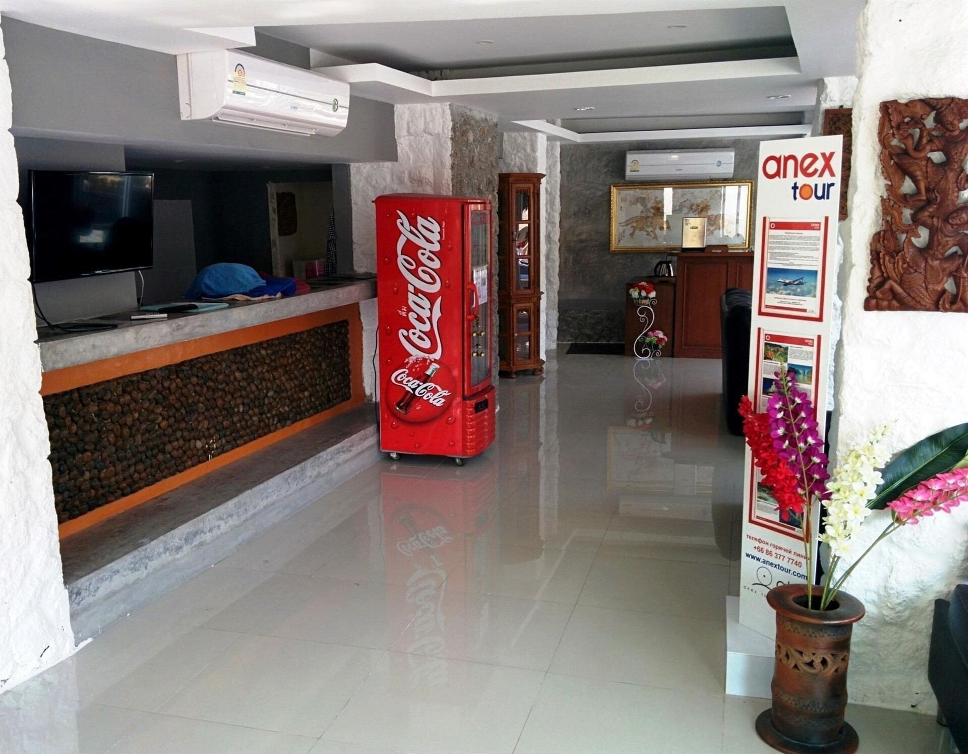 Вид Kata Bella Resort (EX. KATA HAPPY HOUSE). 3*