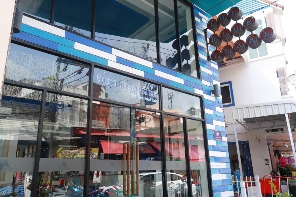 Вид The Blue Pearl Kata Hotel Phuket 3*