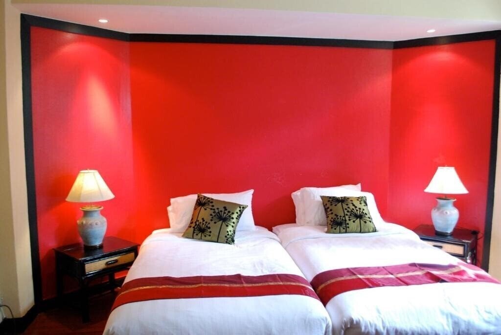 Вид Sunset Apartment Phuket 3*
