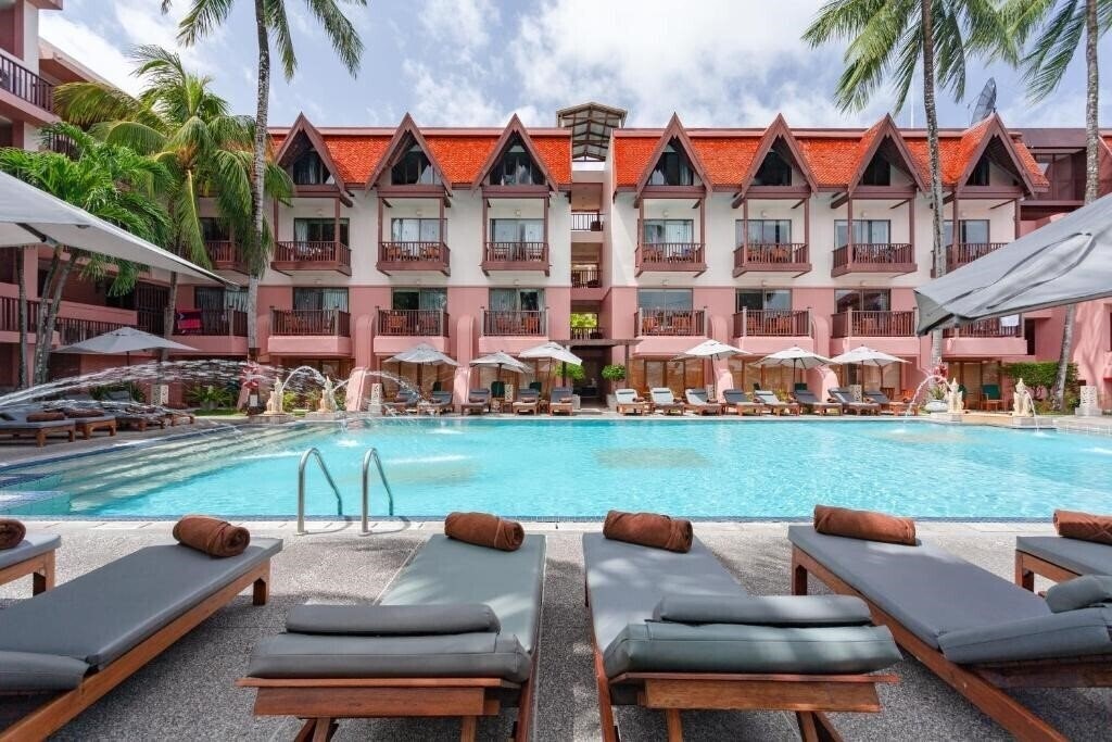 Панорама Seaview Patong 4*