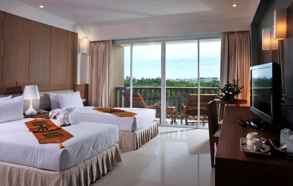 Територія Princess Seaview Resort & SPA 4*