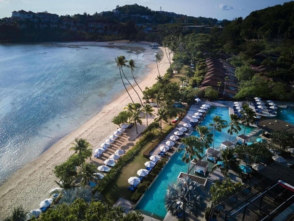 Территория Panwa Beach Resort Phuket (ex. Novotel Beach Resort Panwa) 4*
