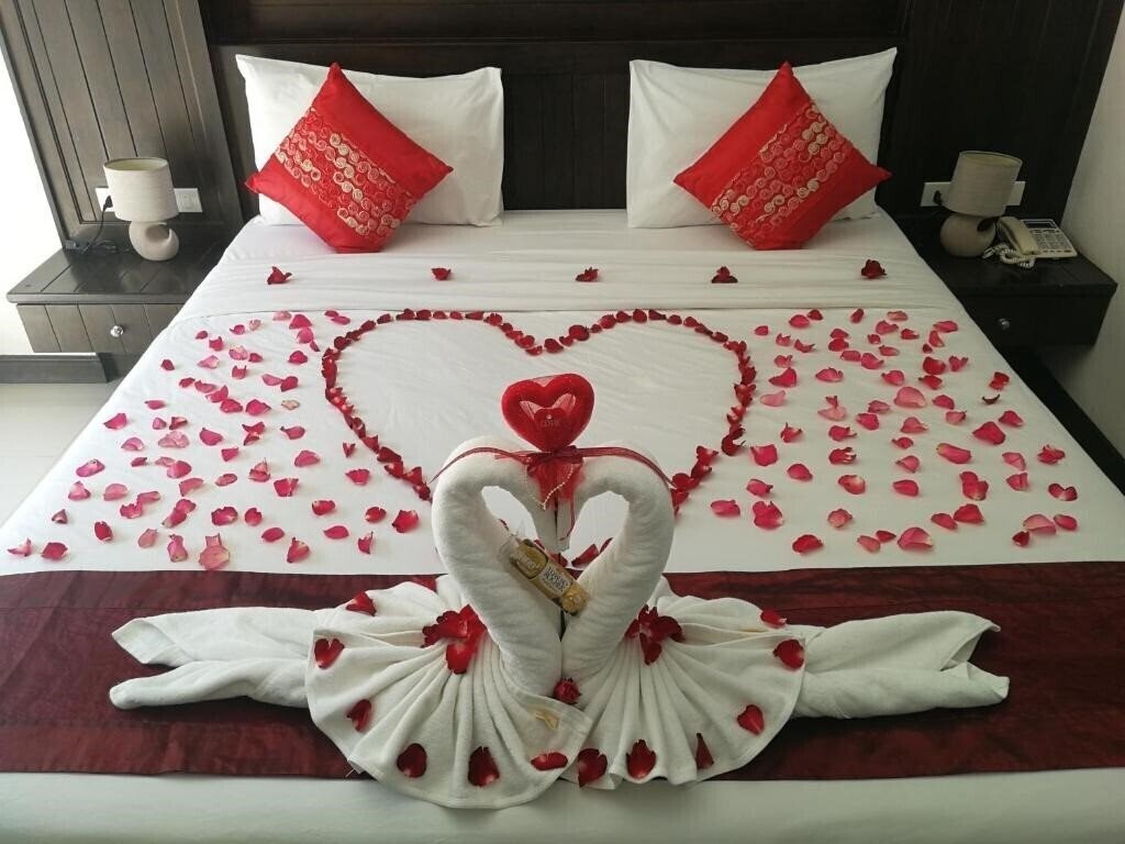 Панорама PATONG PRINCESS HOTEL 3*