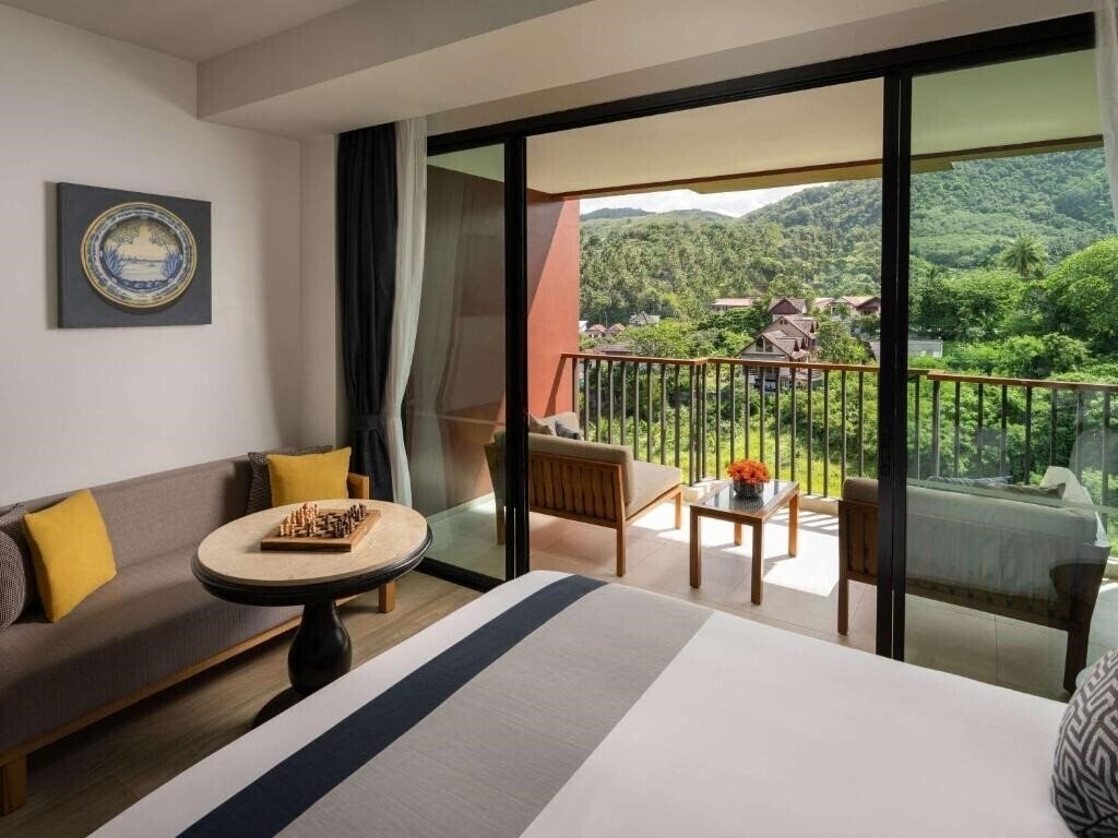 Территория Avista Grande Phuket Karon 4*