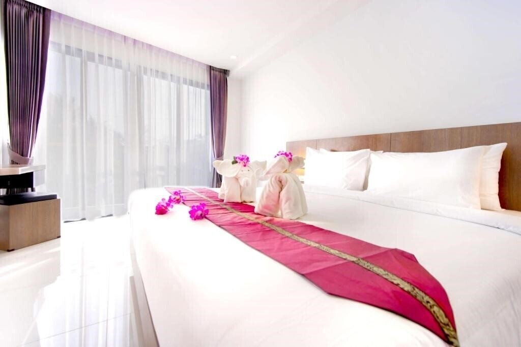 Вид Phoenix Hotel Karon Beach 4*