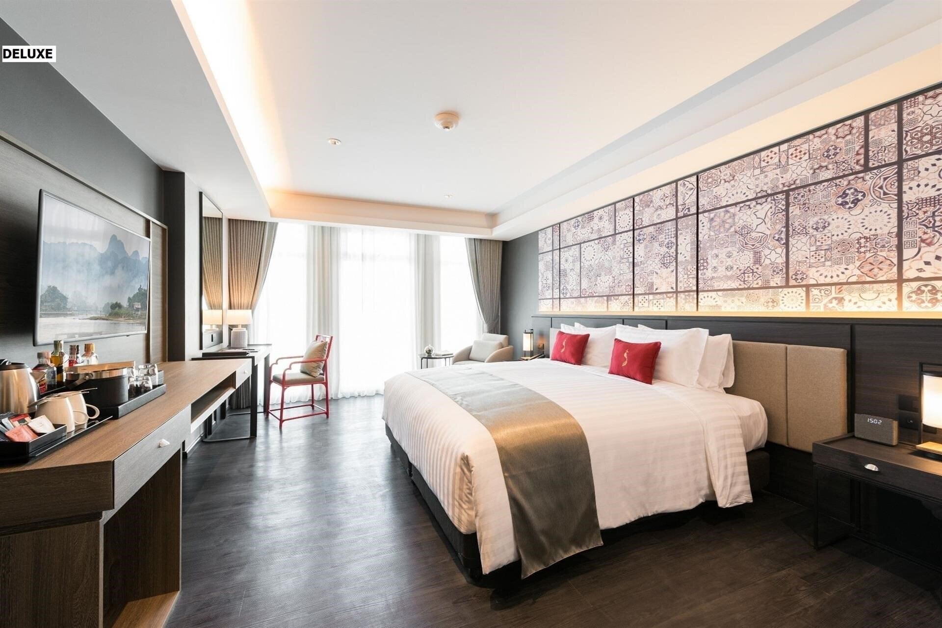 Территория Ramada Plaza By Wyndham Chao Fah 5*