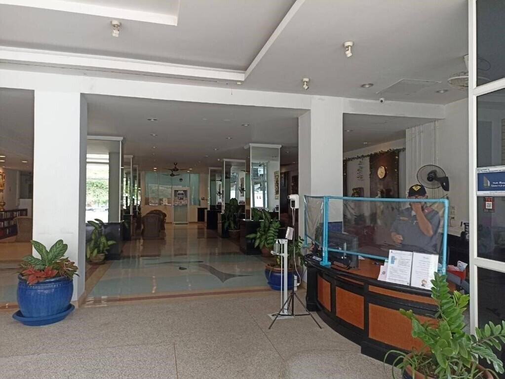 Территория Phuket Palace Resort 3*