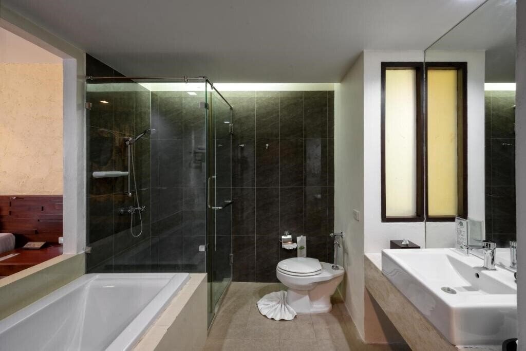 Фотография Karon Phunaka Resort & Spa 4*