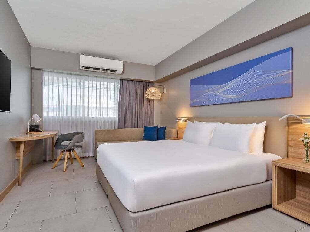 Апартаменты Mercure Phuket Patong Journeyhub 4*