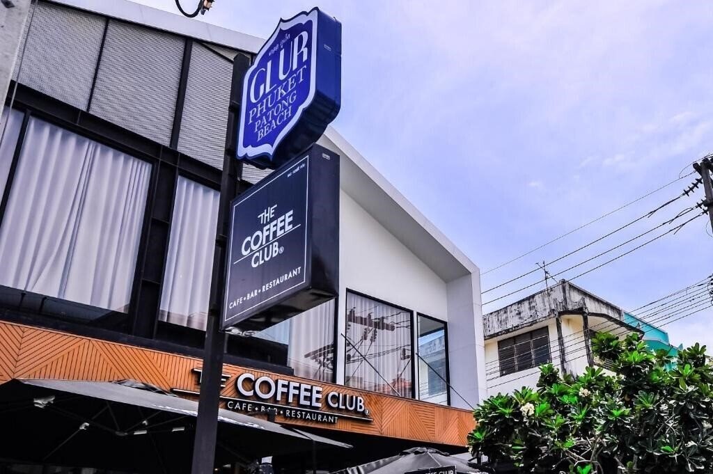 Панорама Glur Phuket Patong Beach 3*