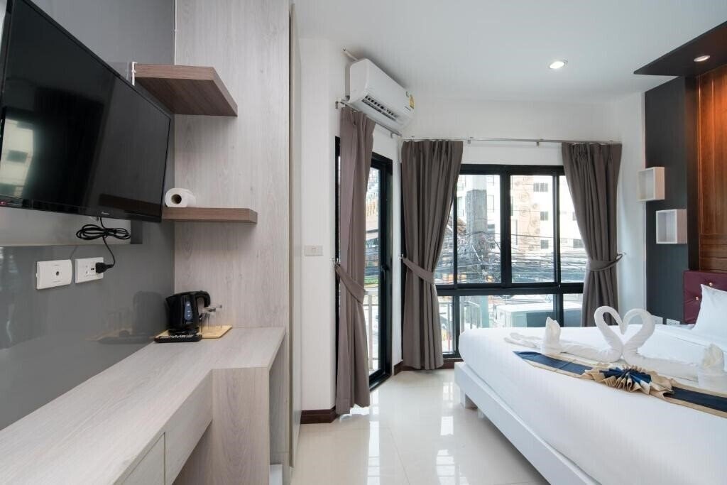 Панорама Baan Thai Beachside 3*