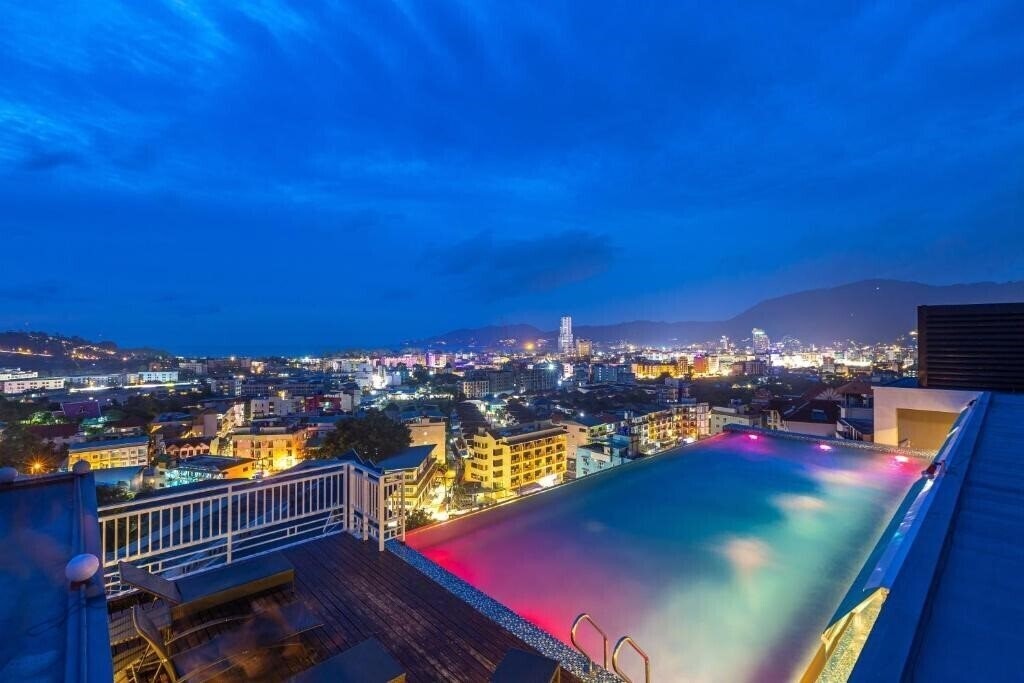 Панорама Triple L Hotel Patong Beach 4*