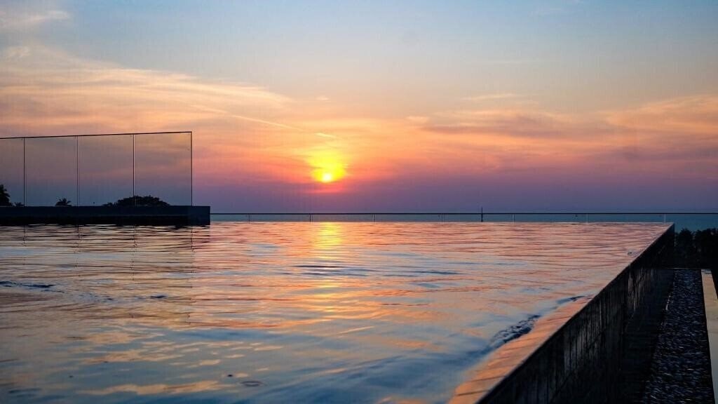 Апартаменти Mida Grand Resort Phuket (ex. Mida Grand Resort Phuket) 5*