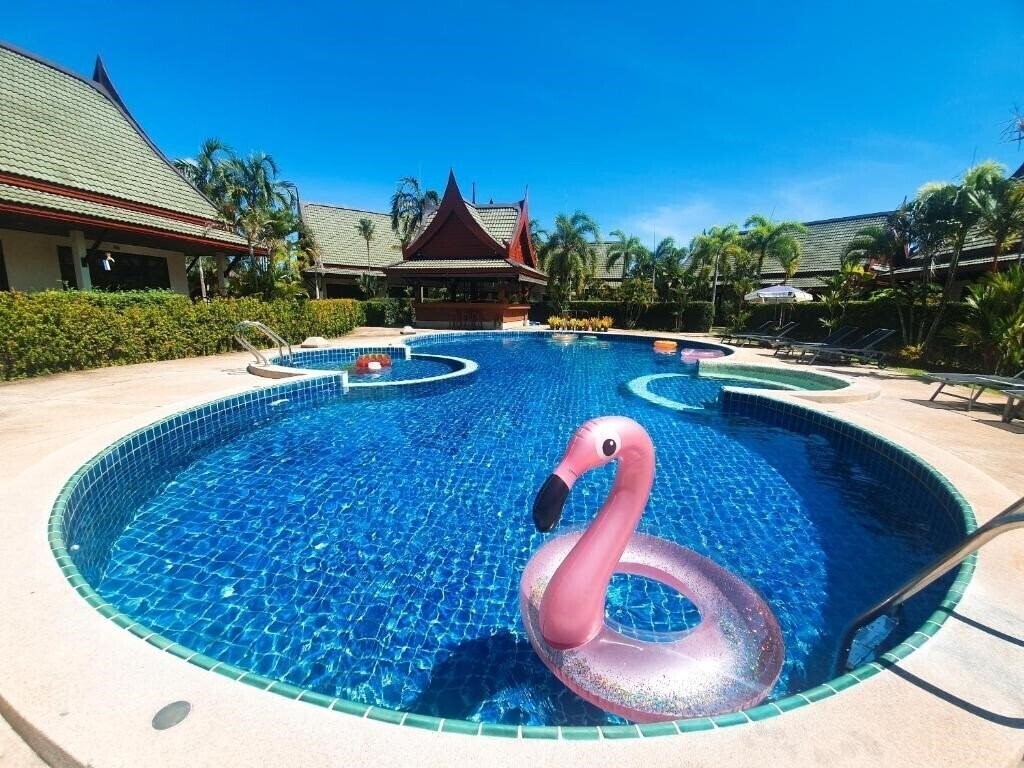 Апартаменти Airport Resort 3*
