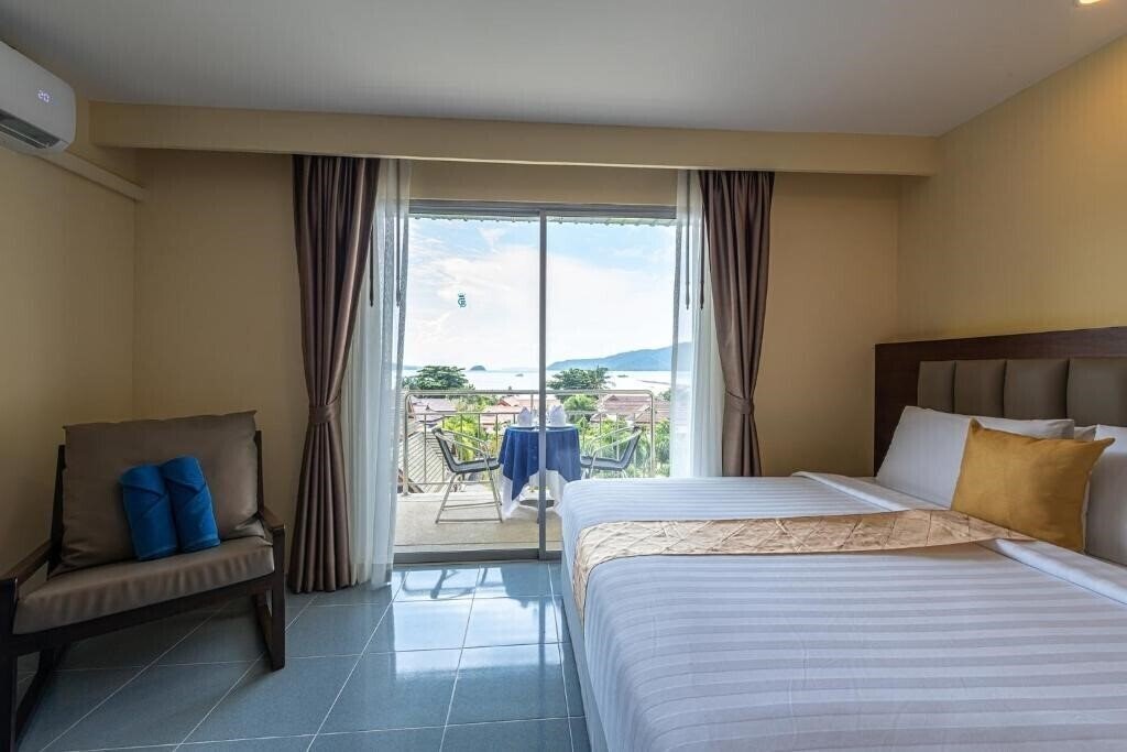 Территория Blue Beach Grand Resort And SPA 4*