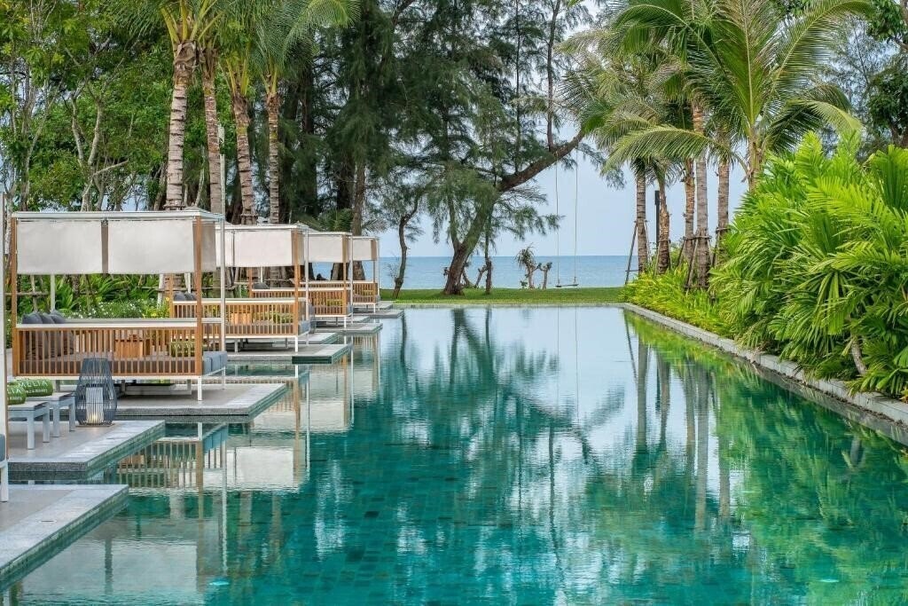 Отель Melia Phuket Mai Khao 5*