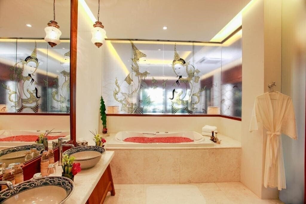Панорама Maikhao Dream Villa Resort & SPA 5*