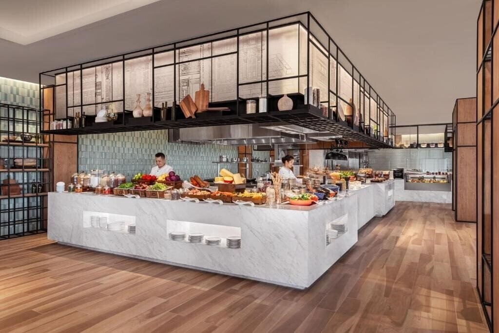 Территория Courtyard By Marriott Phuket Town 4*