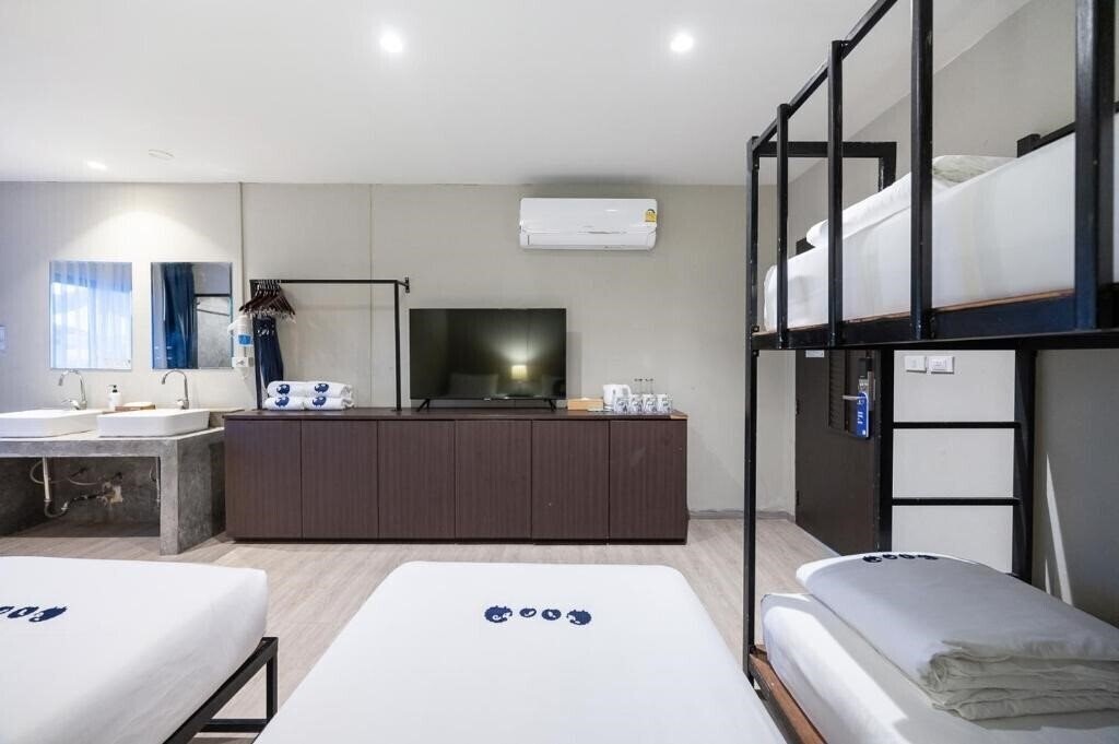 Территория Kokotel Phuket Patong 3*