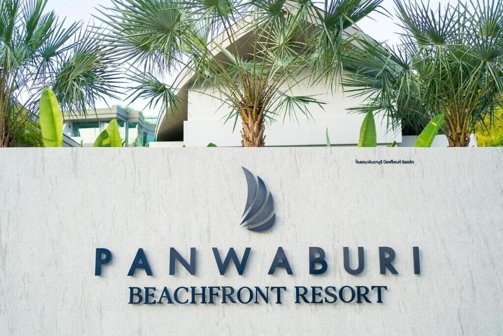 Апартаменты Panwaburi Beachfront Resort 5*
